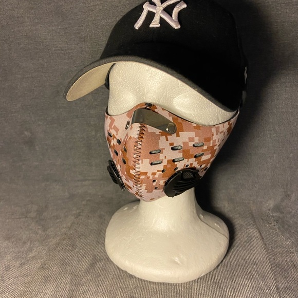 Facemask with removable filter Camouflage neoprene - Picture 4 of 5